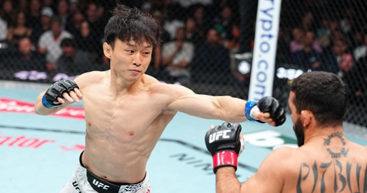 ์ต๋ํธ UFC TKOํจ, ํ๋ถ์ 1๋ผ์ด๋ ๊ฒฐ๊ณผ์ ๋ญํน ์ง์
๋ฌด์ฐ ์ด์ ์ฐธ๊ณ ์ด๋ฏธ์ง 2