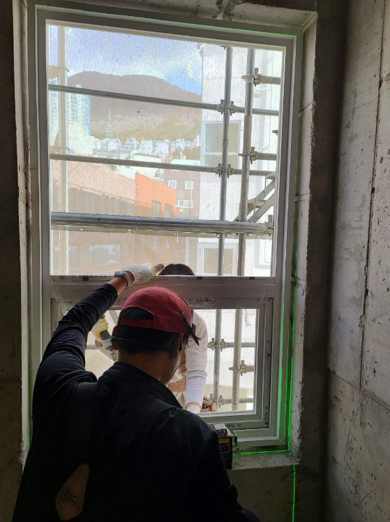 프로젝트완성창