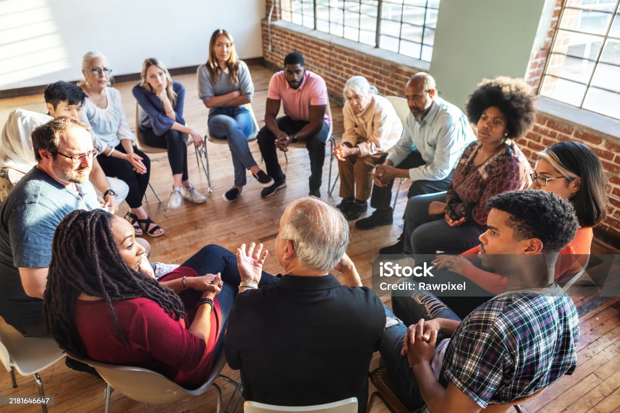 섬망 눈빛에서 대화로 넘어가기 – 말 걸기 타이밍의 기술
