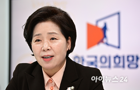 양향자 한국의희망 대표가 지난해 1월 17일 오후 서울 여의도 국회 의원회관에서 아이뉴스24와 인터뷰를 하고 있다. [사진=곽영래 기자]