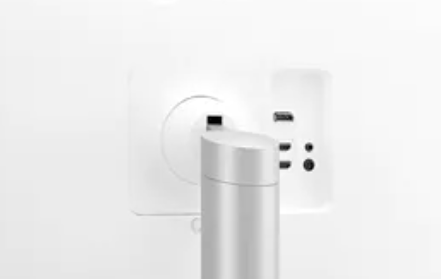 32UN650 포트 정보