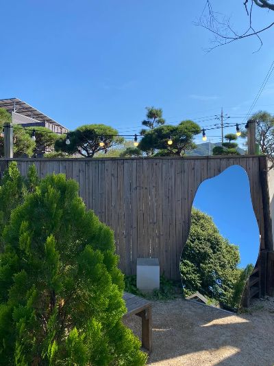 플레이스-지안-거울