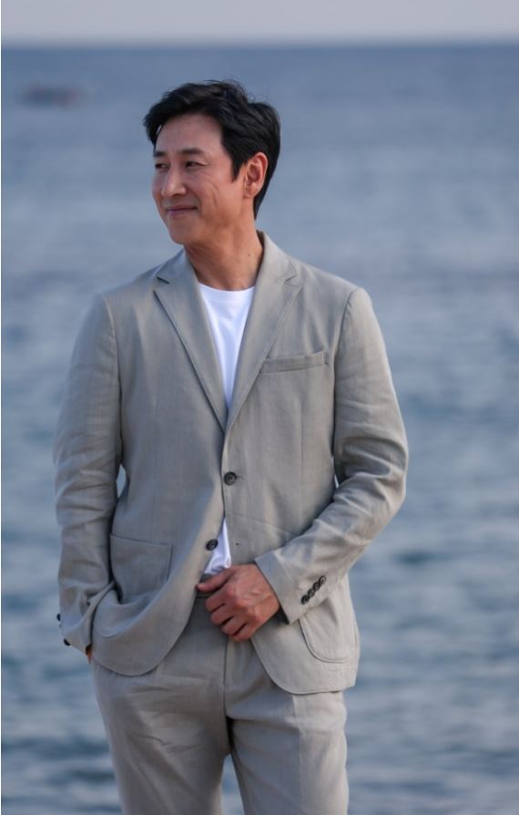 이선균 프로필