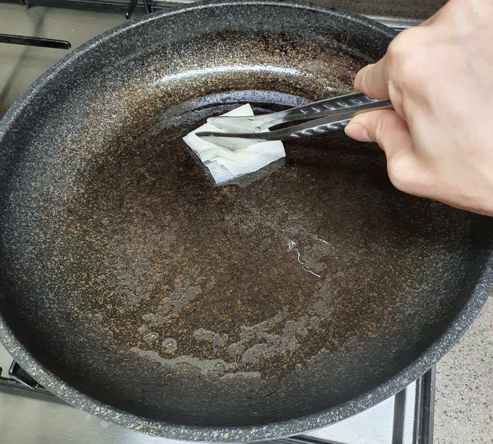 프라이팬길들이기