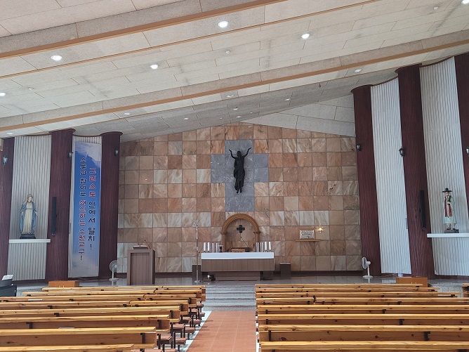 수원 서둔동성당