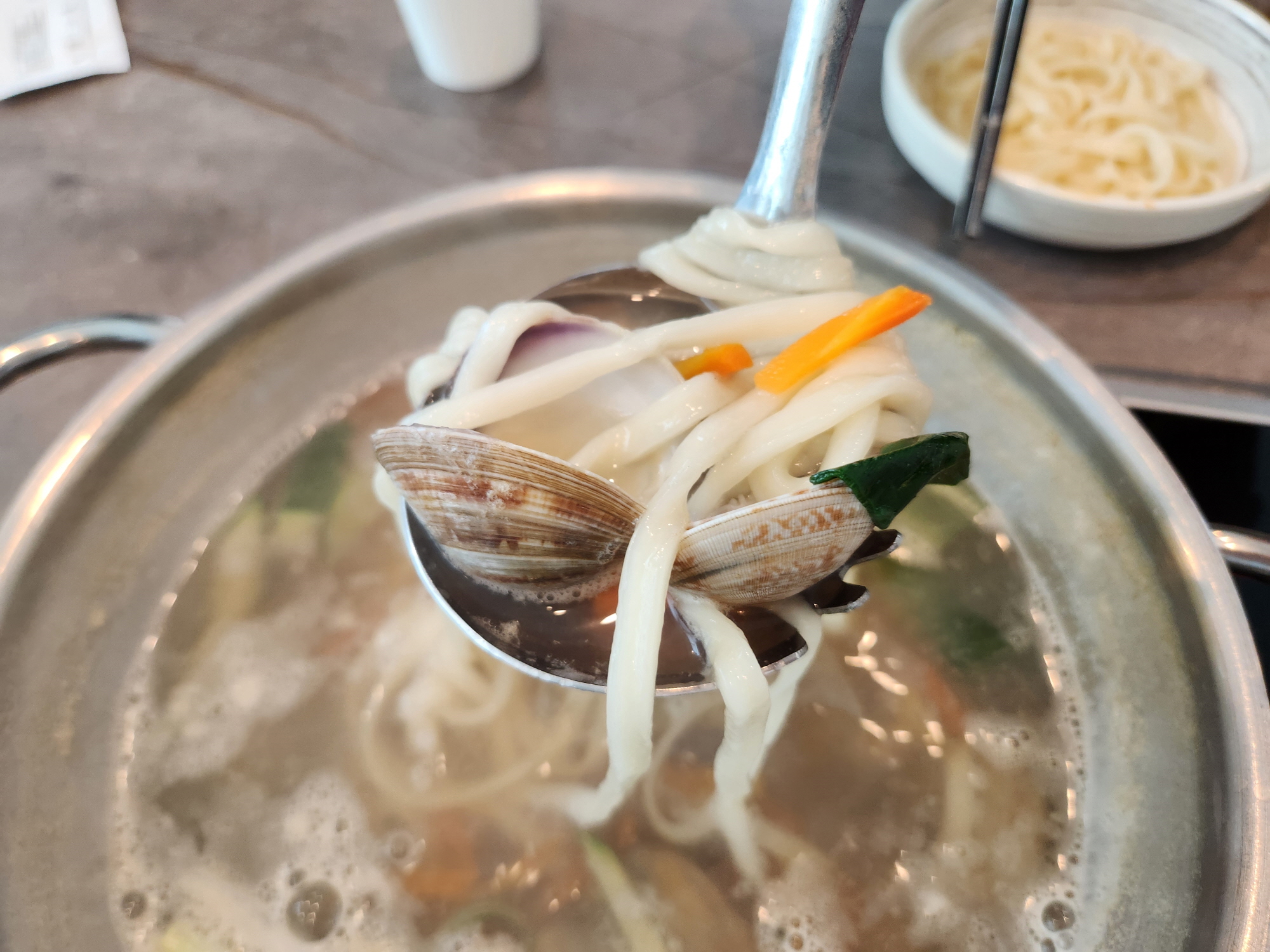 물왕리 맛집 더 식당 - 18