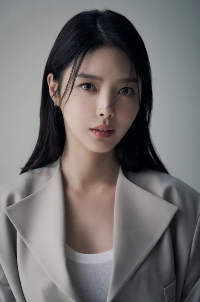 엄현경21