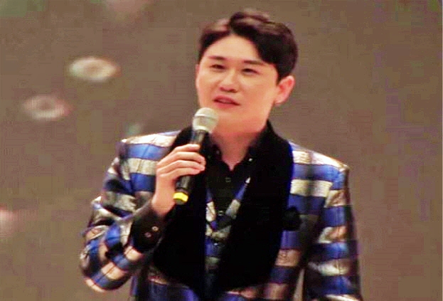 영탁 니가 왜 거기서 나와