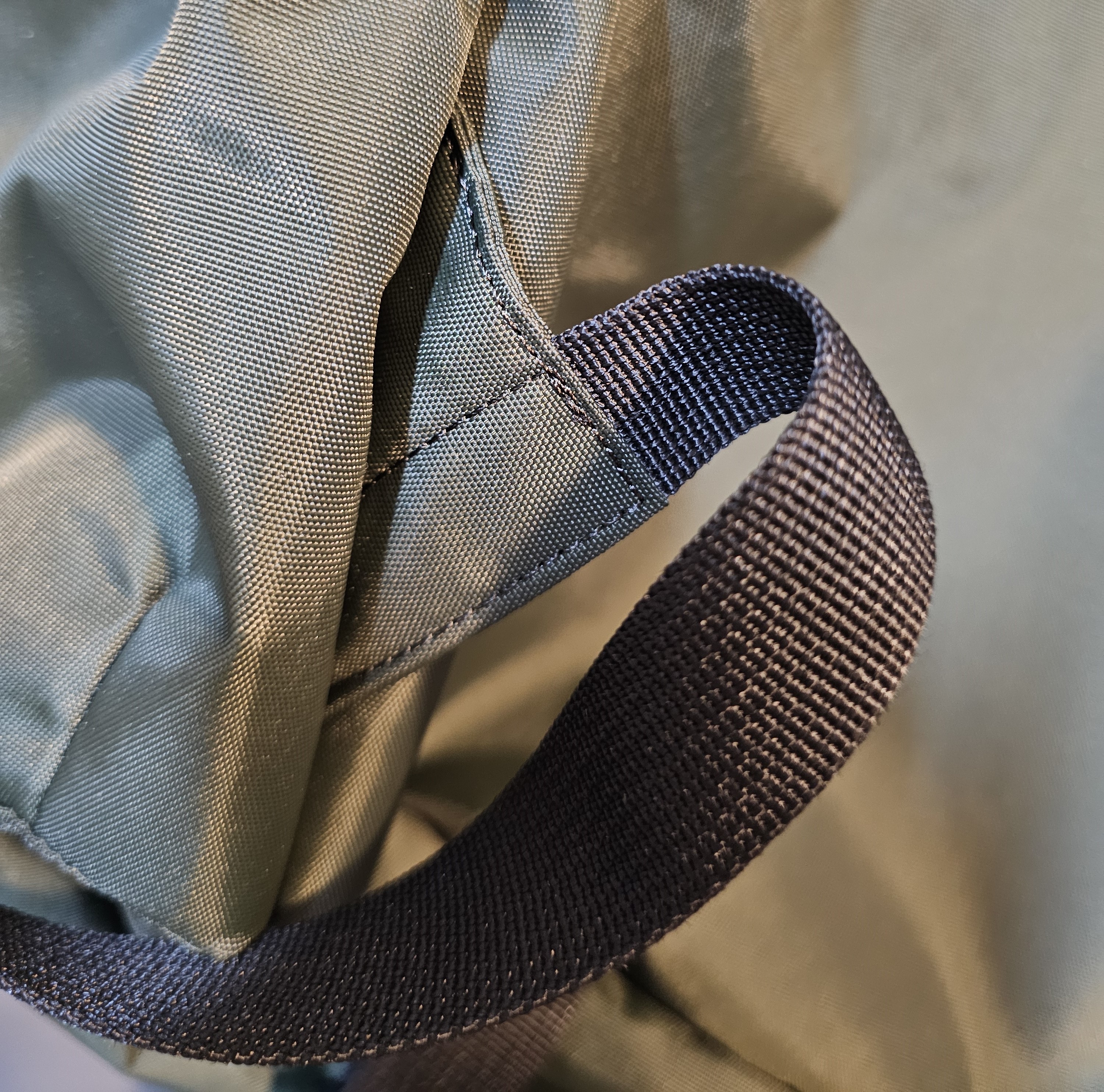 가벼운 여행가방&amp;#44; 에메모가든 백팩