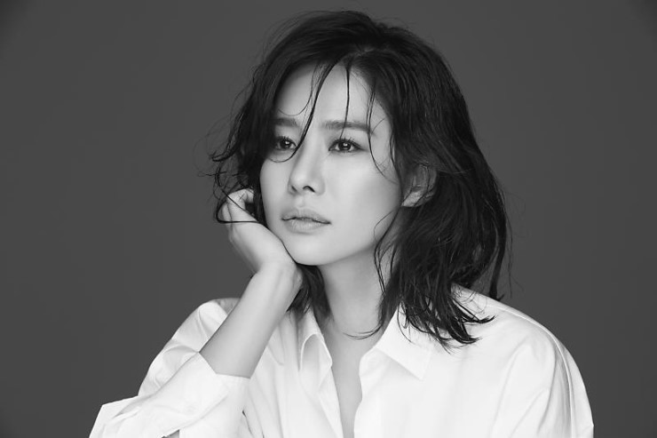 배우 김현주