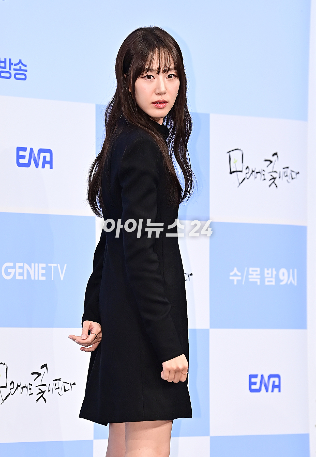 배우 이주명이 20일 오후 서울 신도림 디큐브시티 더 세인트에서 열린 ENA '모래에도 꽃이 핀다' 제작발표회에서 포토타임을 갖고 있다. [사진=곽영래 기자]