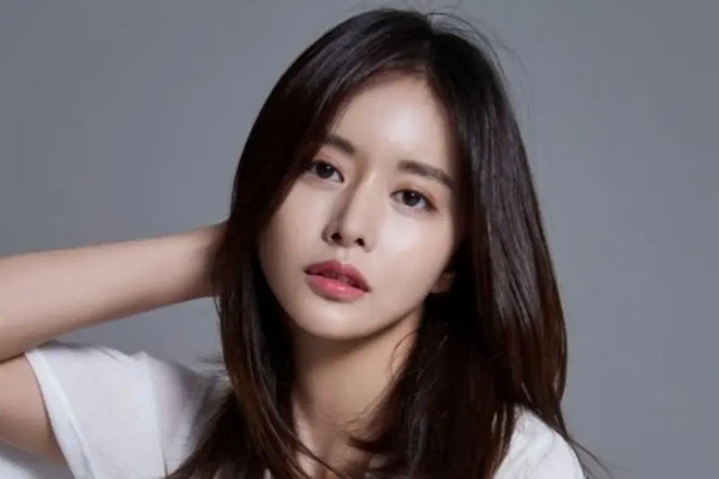 스캔들에서 백설아 역을 맡은 한보름