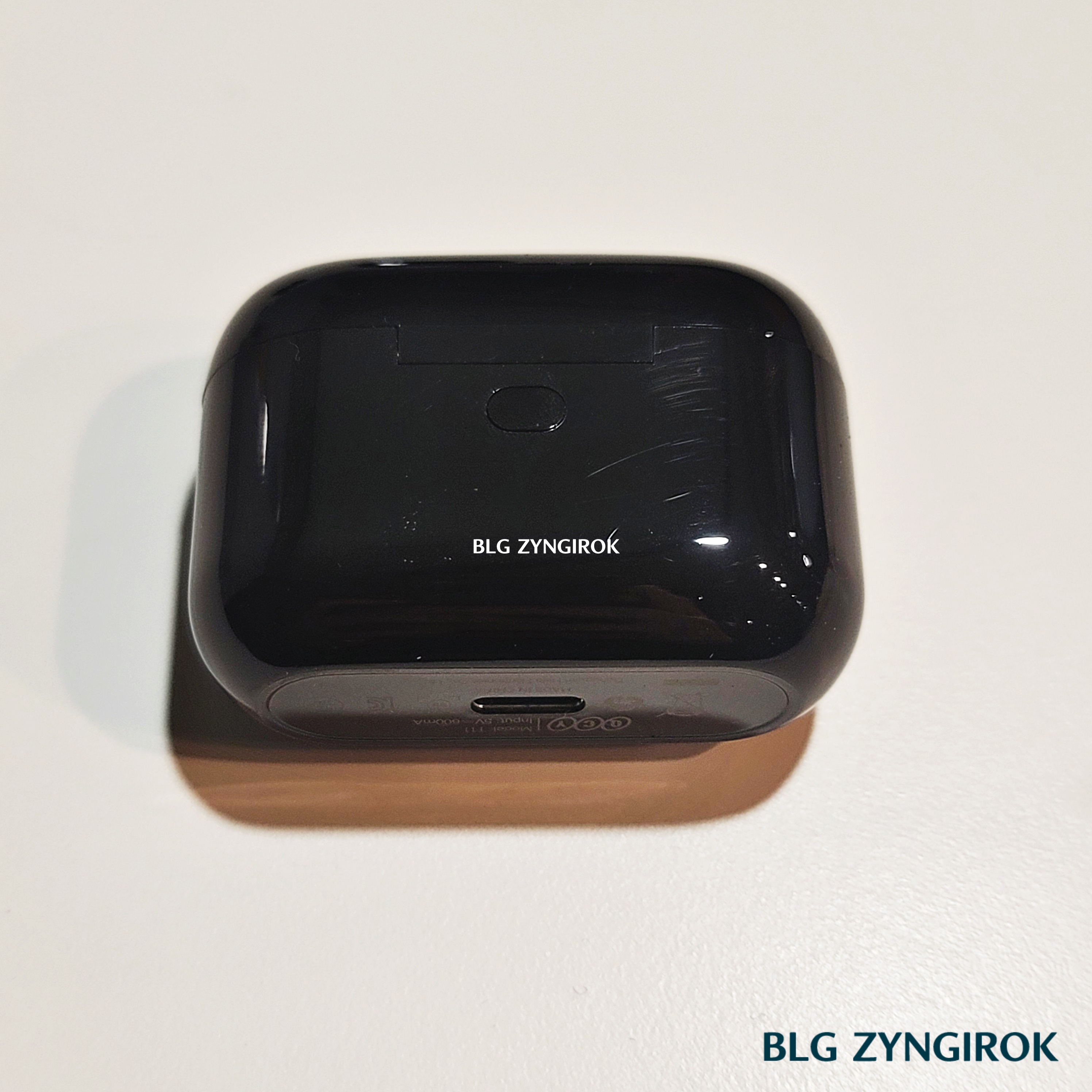 QCY-T11-충전케이스-뒷면