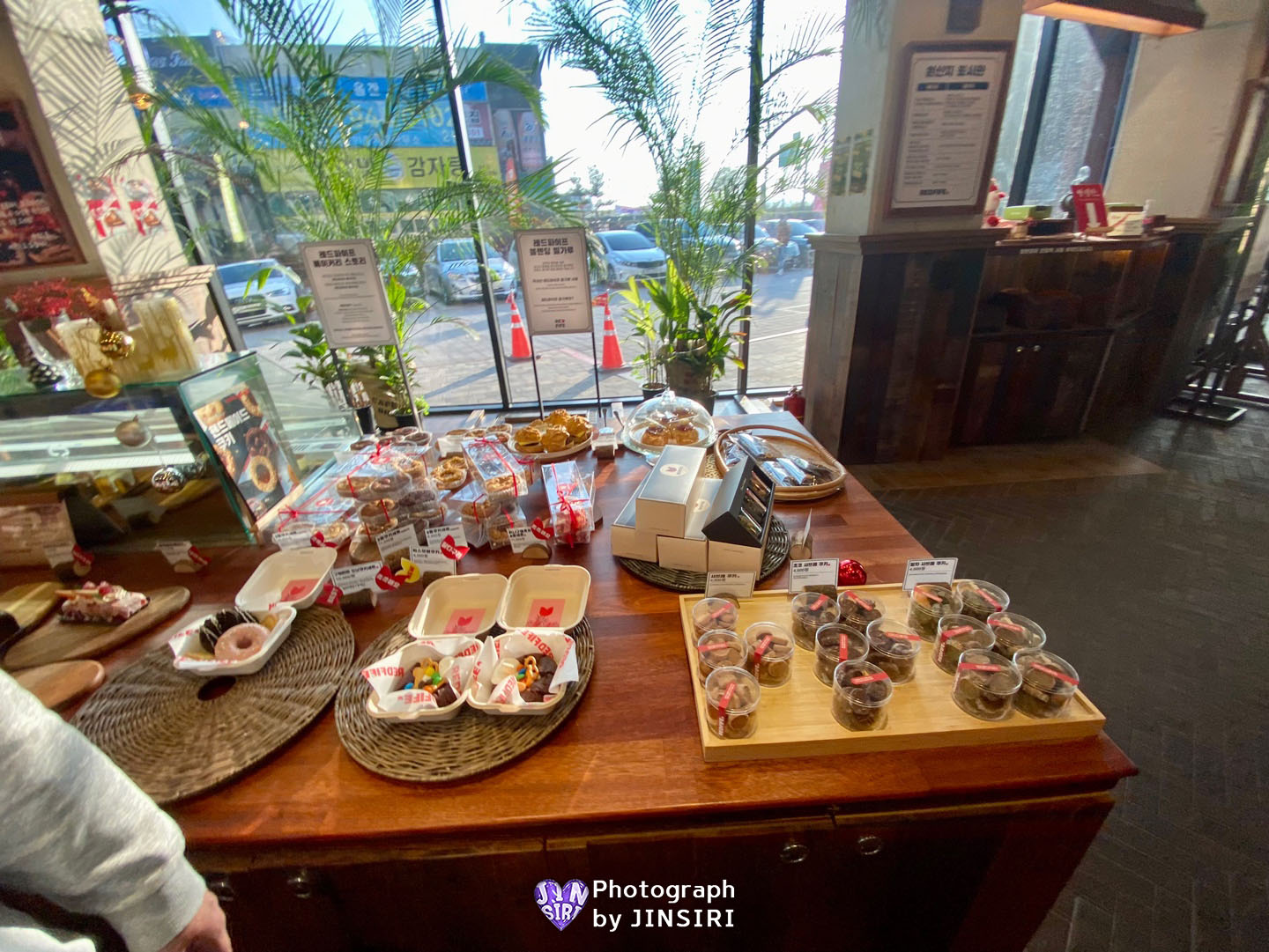 레드파이프 베이커리 빵