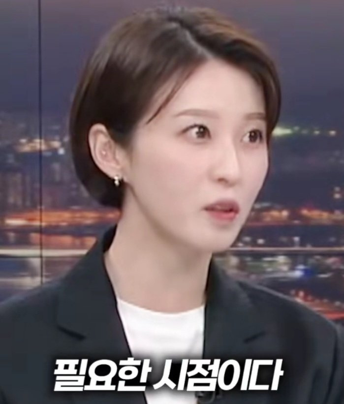 안귀령 프로필&amp;#44; 외신 인터뷰&amp;#44; 총구&amp;#44; 계엄군&amp;#44; 눈물