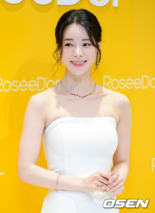 이정재임지연18살차이로맨스,이정재,임지연,로맨스,드라마,나이차,캐스팅,얄미운 사랑,형사,연기력