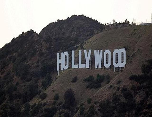 트럼프의 관세 정책 배경- 할리우드의 위기와 국가 안보