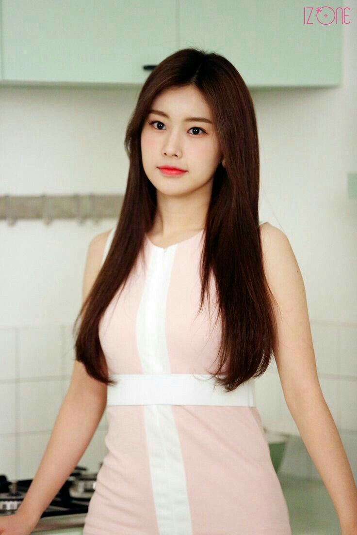 아이즈원 강혜원 몸매 키 아이즈원 강혜원 몸매 키