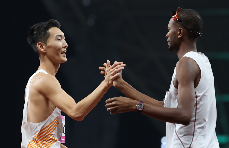 항저우 아시안게임 우상혁 높이뛰기 은메달