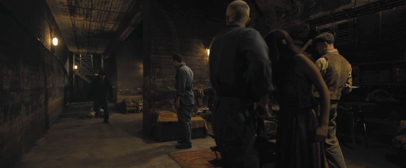 헝거게임-노래하는-새와-뱀의-발라드-스틸컷18