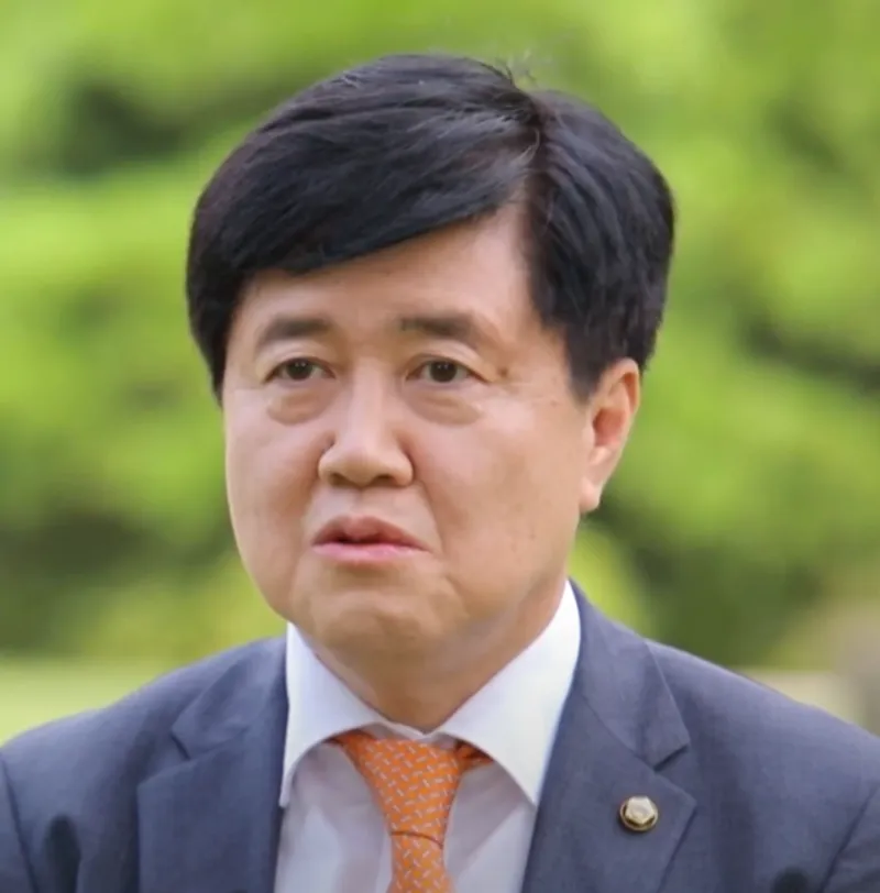 국회의원 인터뷰11.webp