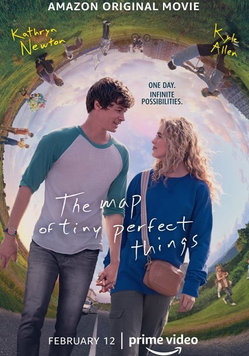 작고 완벽한 것들의 지도 포스터