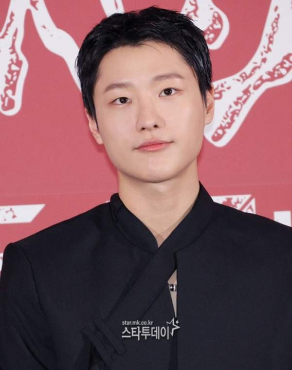 우즈(WOODZ) 무급 구인: 해외 공연 스태프 논란 분석과 EDAM엔터테인먼트 공식 사과 총정리