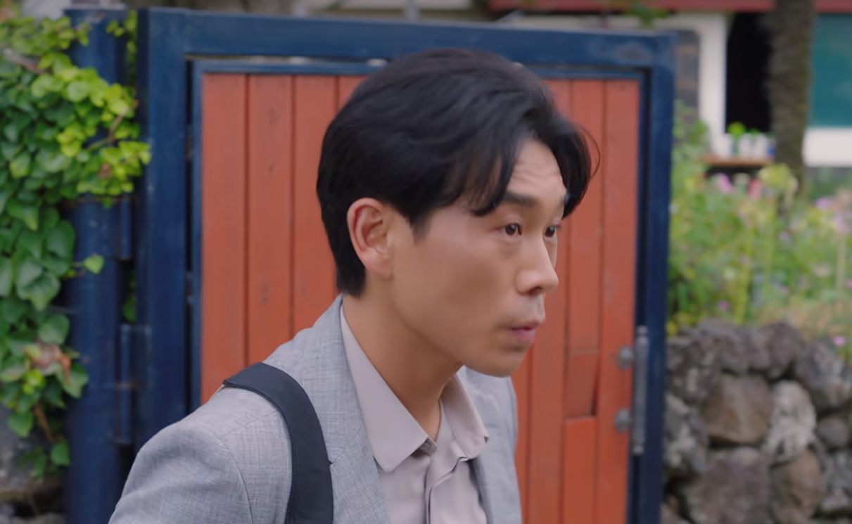 웰컴투_삼달리_기자역