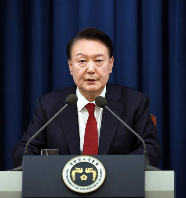 김용현 국방부장관과 계엄령 작성