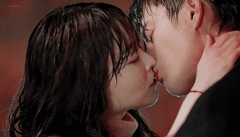 멸망-서인국-박보영-키스신