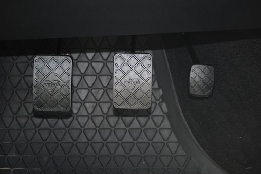 자동차 급발진 대처방법