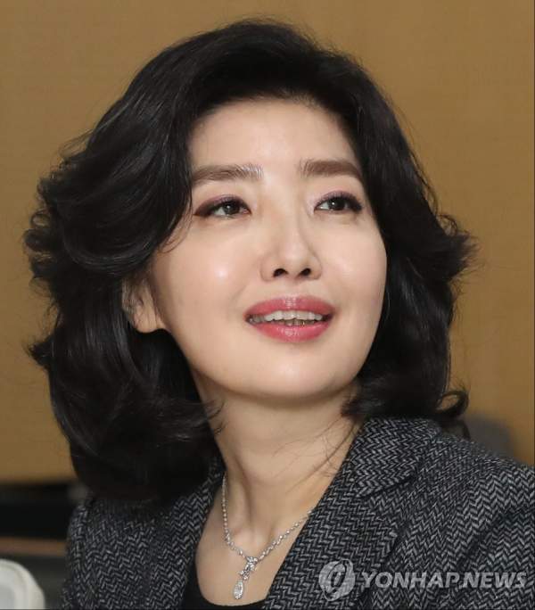 여에스더