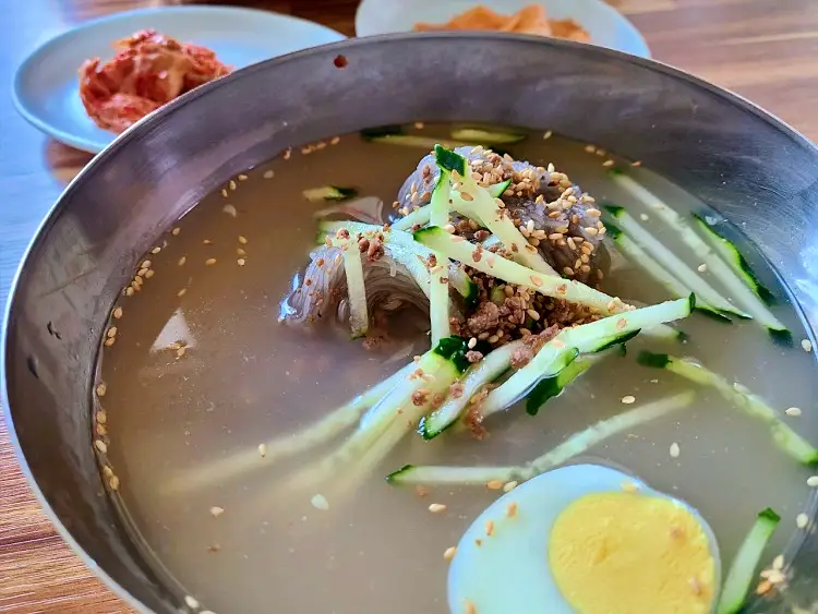 식객 허영만 백반기행 161회 김재경 편 홍어회무침 수북한 회냉면, 식초 필요없는 새콤한 전국구 물냉면, 비빔냉면, 냉면 서천 노포 맛집 소개