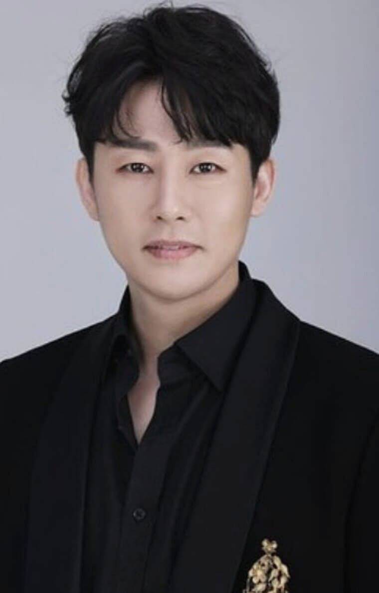 가수-강문경