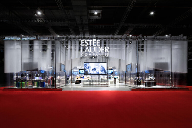 에스티 로더 사진