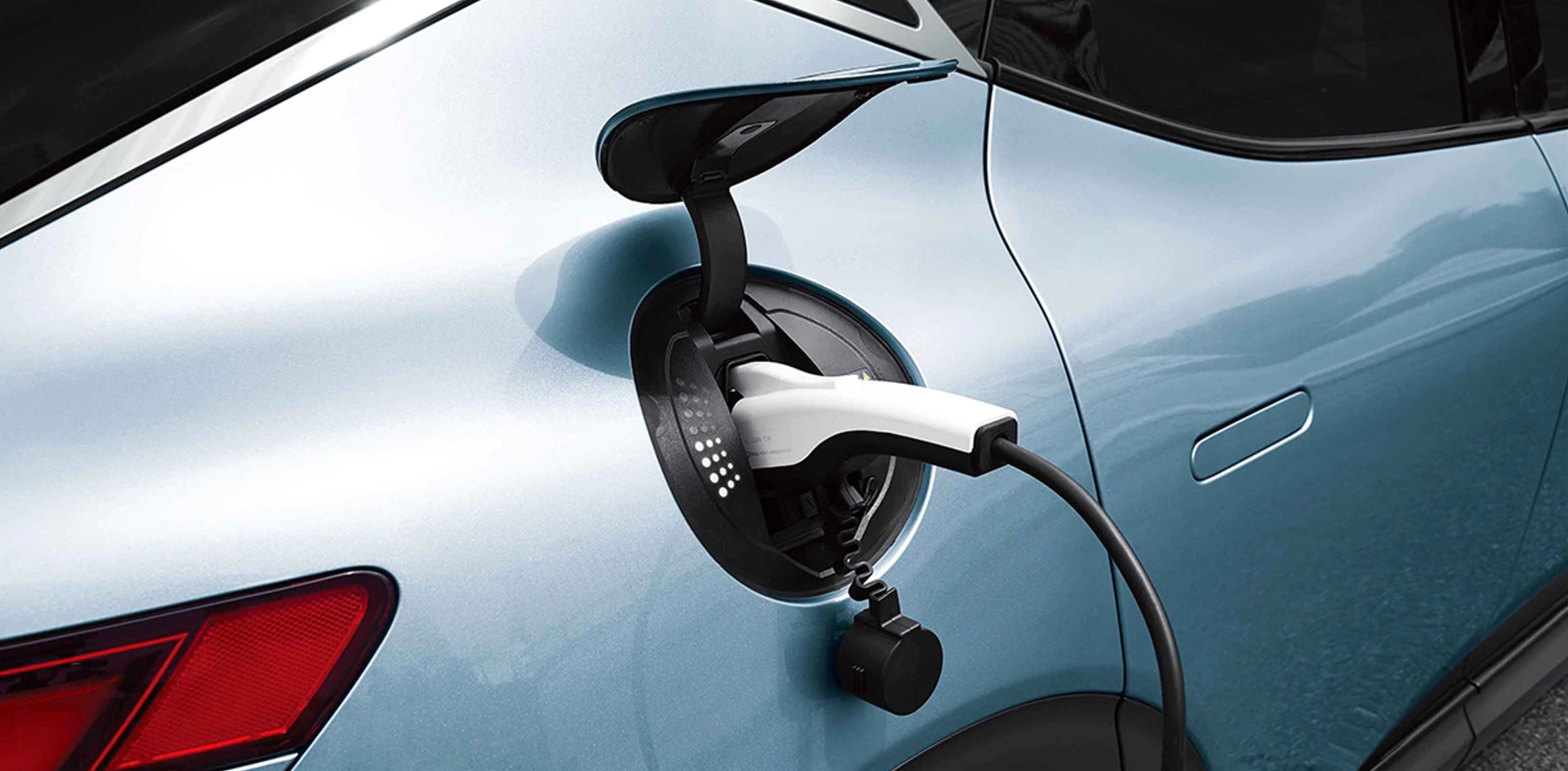 2024년형 제네시스 GV60 충전중 사진