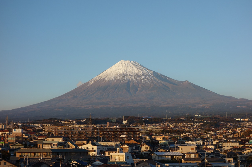 도시와 후지산의 전경