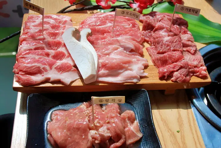 25년 결실 황토 항아리 숙성 돼지 특수 부위 꽃덜미살 가로막살 삼각살 모소리살 부천 중동 맛집 추천 생방송투데이 리얼맛집 오늘방송 맛의 승부사