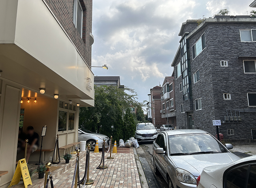 앨리스-케이커리-외관1