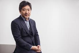 영화 '걸어도걸어도'의 고레에다 히로카즈 감독 사진입니다.