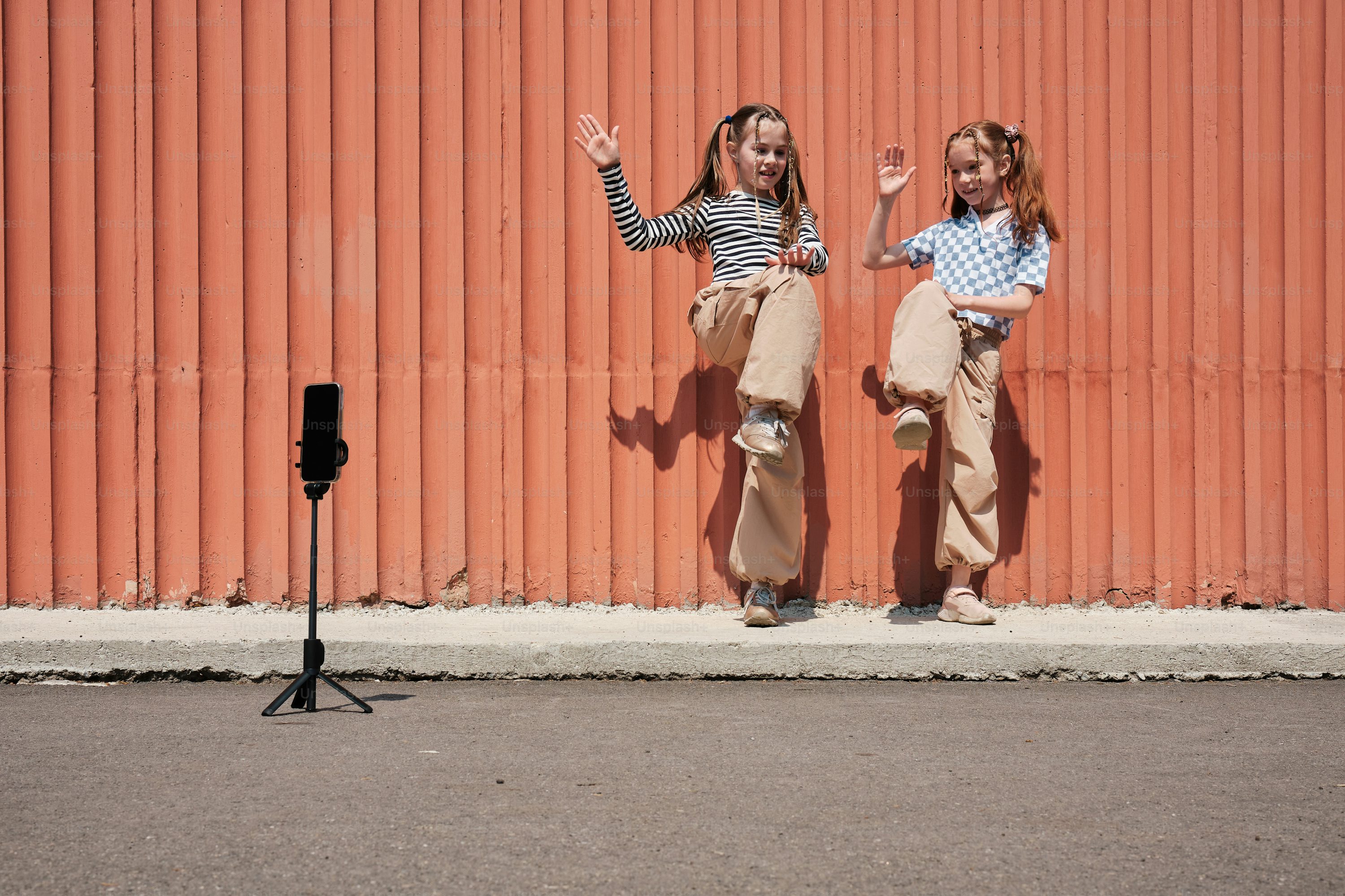 TikTok 관련 이미지