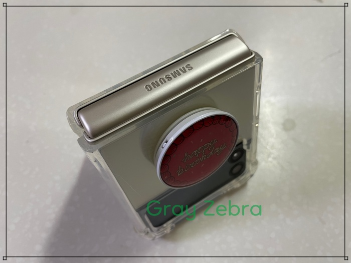 갤럭시 Z 플립3 투명케이스 윗면