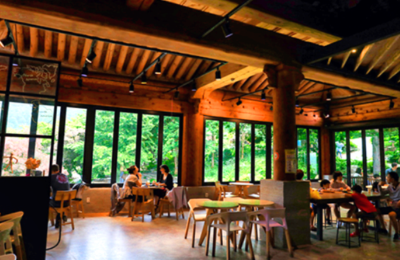 오색별빛정원전