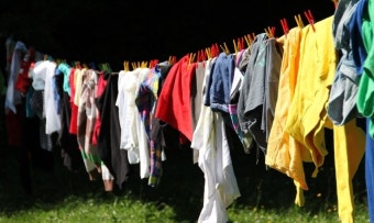 장마철 빨래 냄새 제거방법 [꿉꿉한 냄새 없이 산뜻하게 건조하는 꿀팁!] 장마철 빨래 냄새 제거방법 [꿉꿉한 냄새 없이 산뜻하게 건조하는 꿀팁!] 