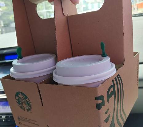 스타벅스 커피 사진