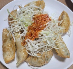 비빔만두
