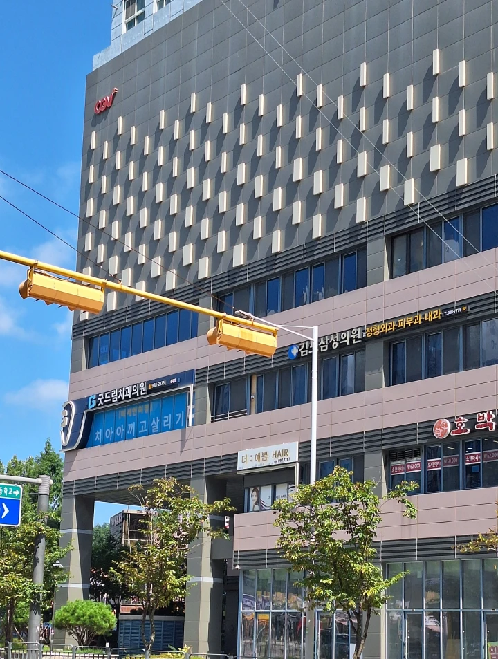 CGV-김포-외관-사진