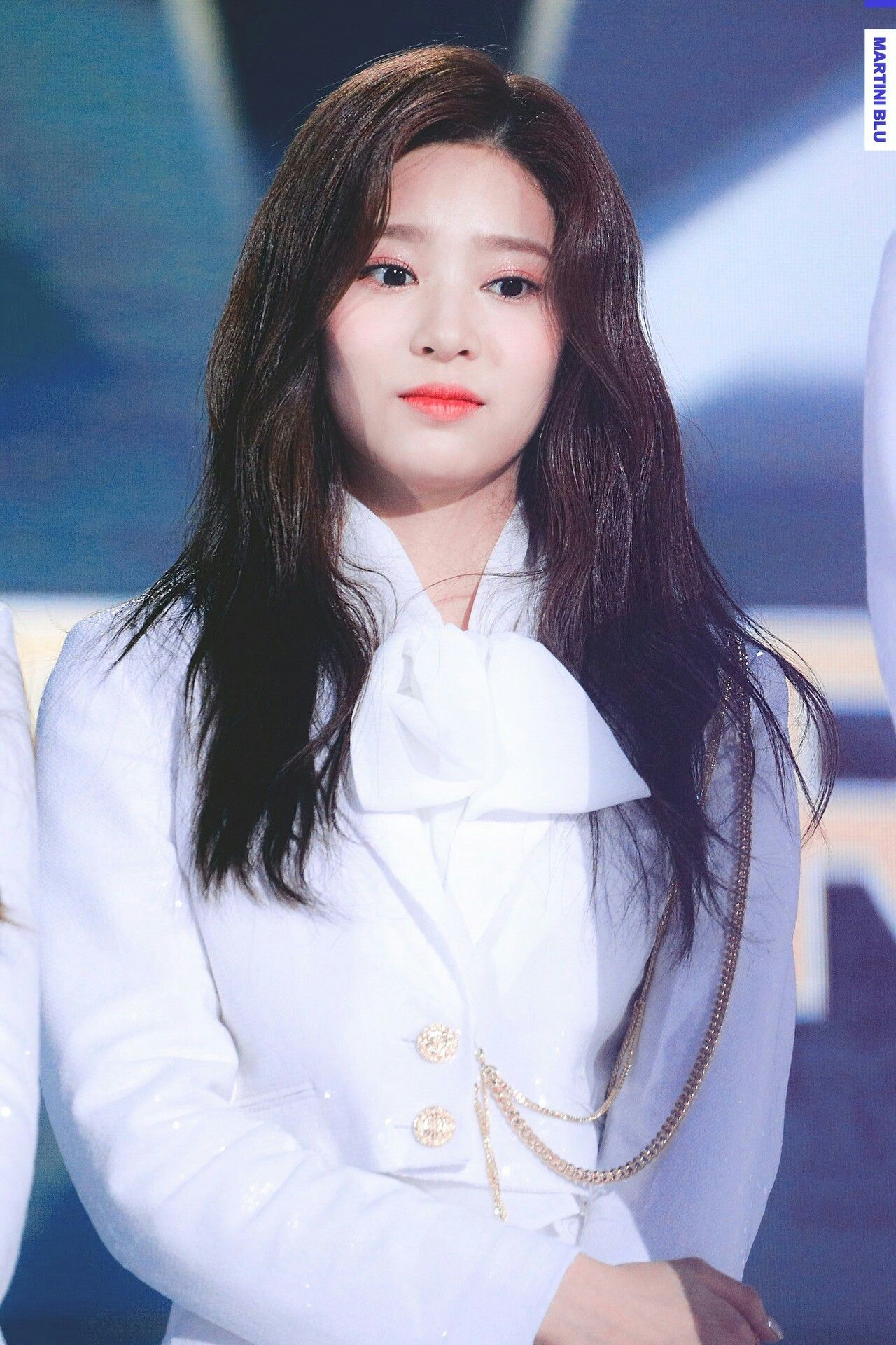아이즈원 김민주 최애사진