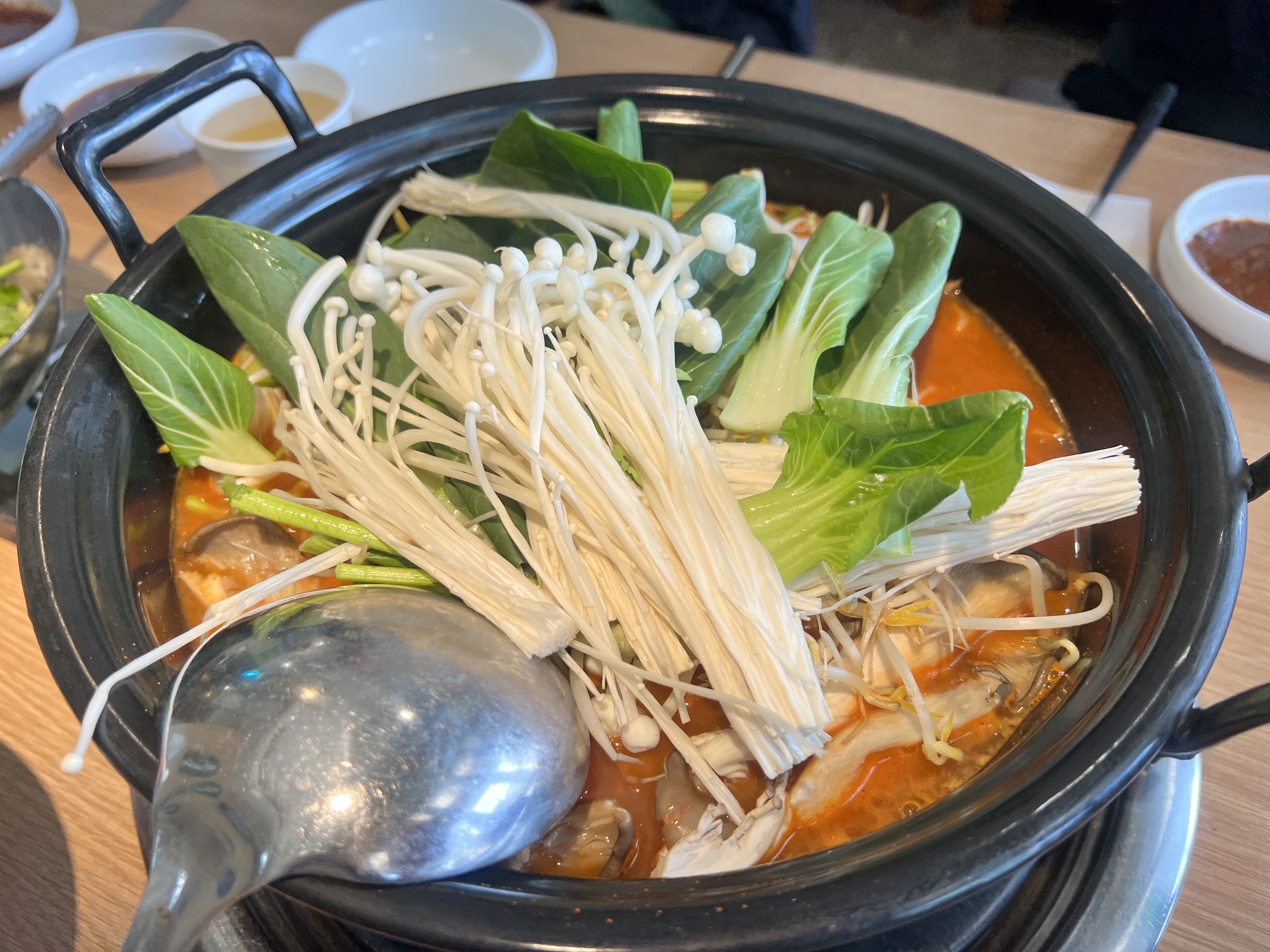 청록 미나리 식당 얼큰육수 미나리 샤브샤브 1