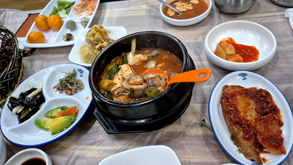 매운탕과 밥
